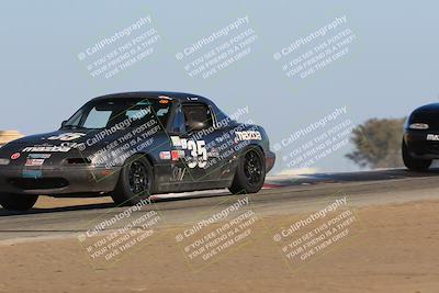 media/Oct-15-2023-CalClub SCCA (Sun) [[64237f672e]]/Group 4/Qualifying/